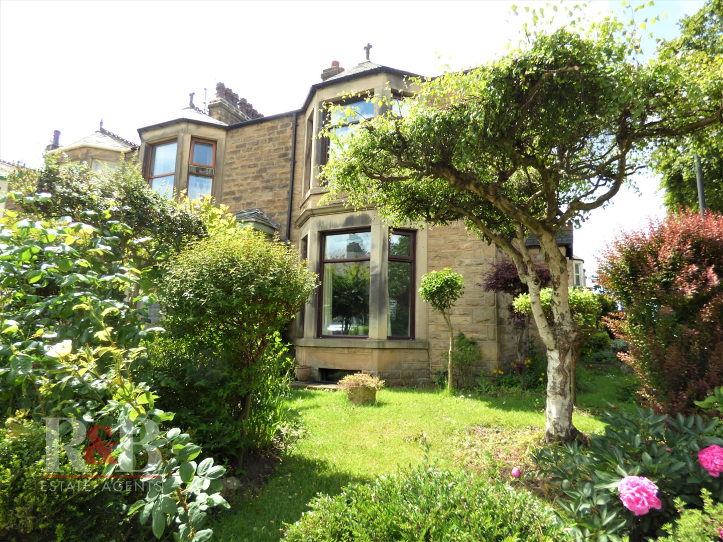 Oxford Street, Lancaster R&B Estate Agents